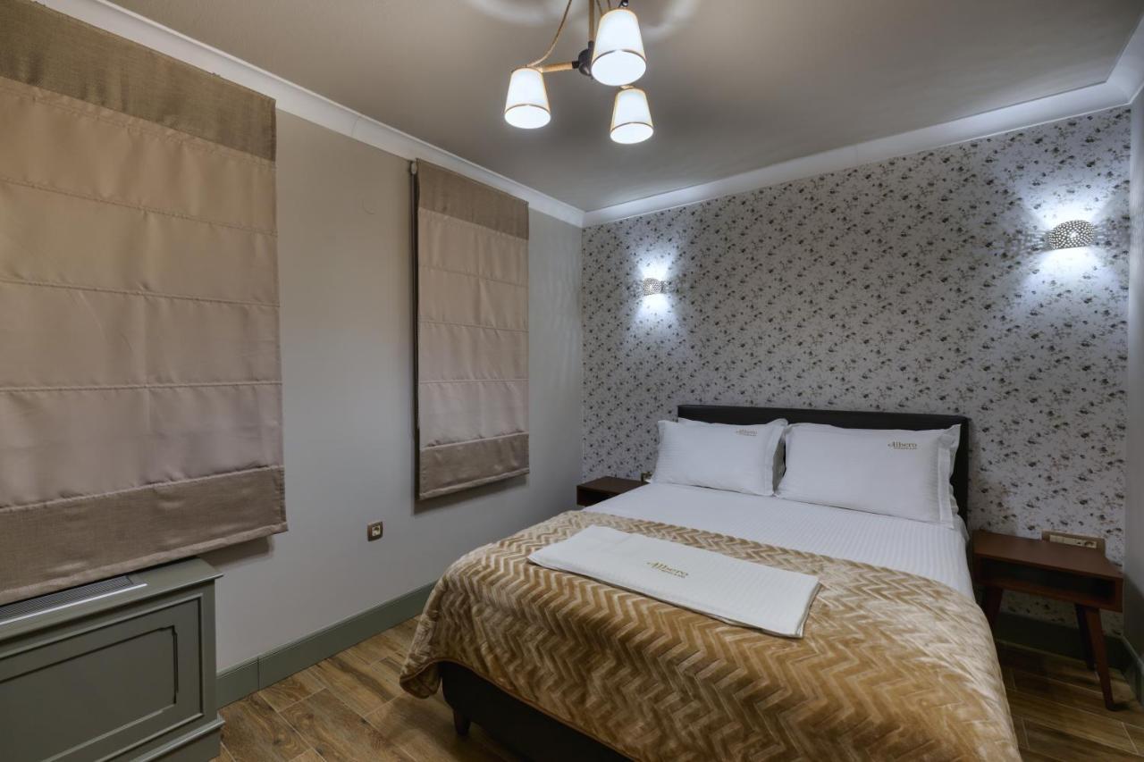 Albero Hotel Perama  Екстериор снимка