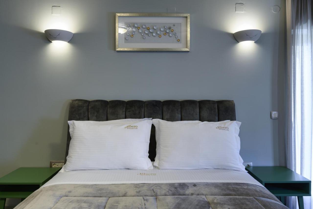 Albero Hotel Perama  Екстериор снимка