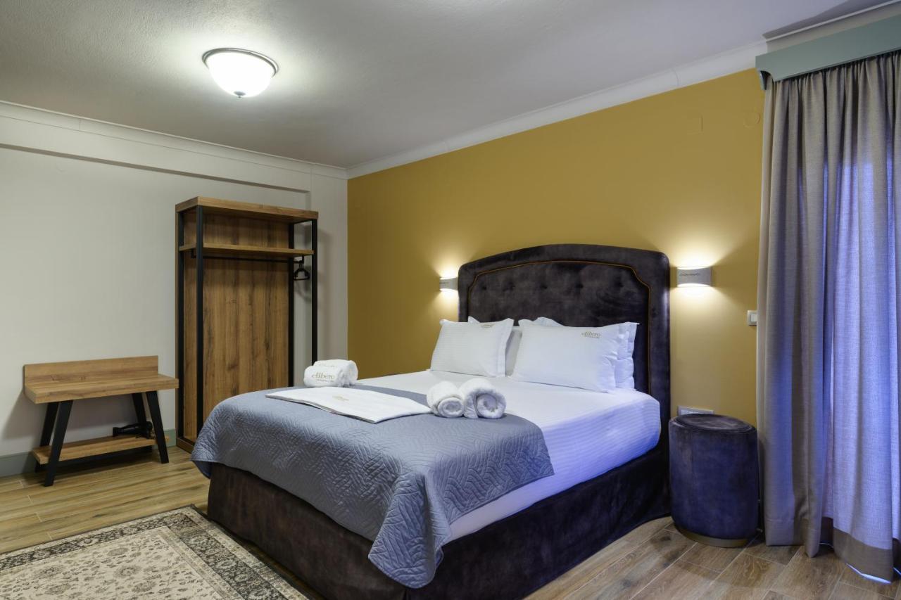Albero Hotel Perama  Екстериор снимка