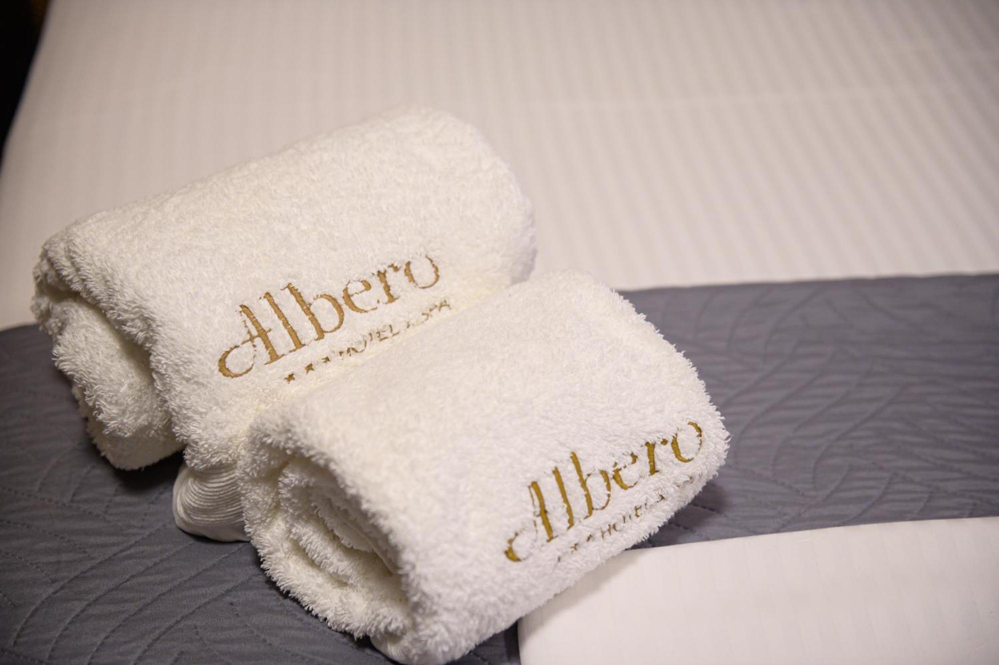 Albero Hotel Perama  Екстериор снимка